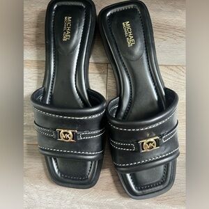 Michael Kors Mandy slide leather